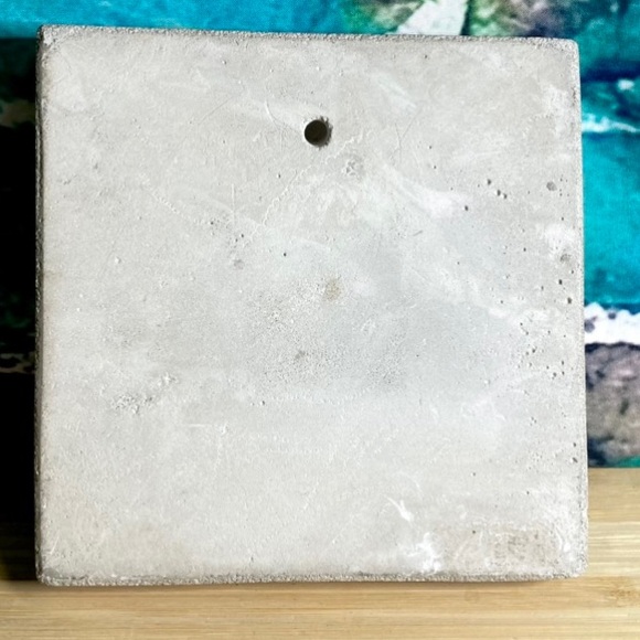 Signed Concrete Tile Art Gold Leaf Intaglio Style Wall Hanging Eye Sculpture - Picture 9 of 11